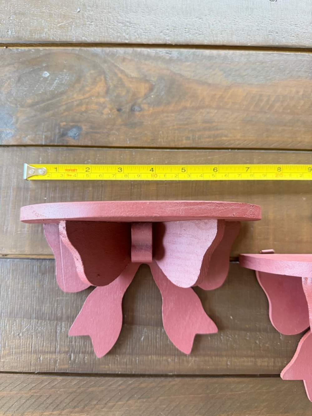 Set of 2 Rustic Wood Wall Shelves Bow Design Farmhouse Decor Red Vintage Style - Picture 9 of 10